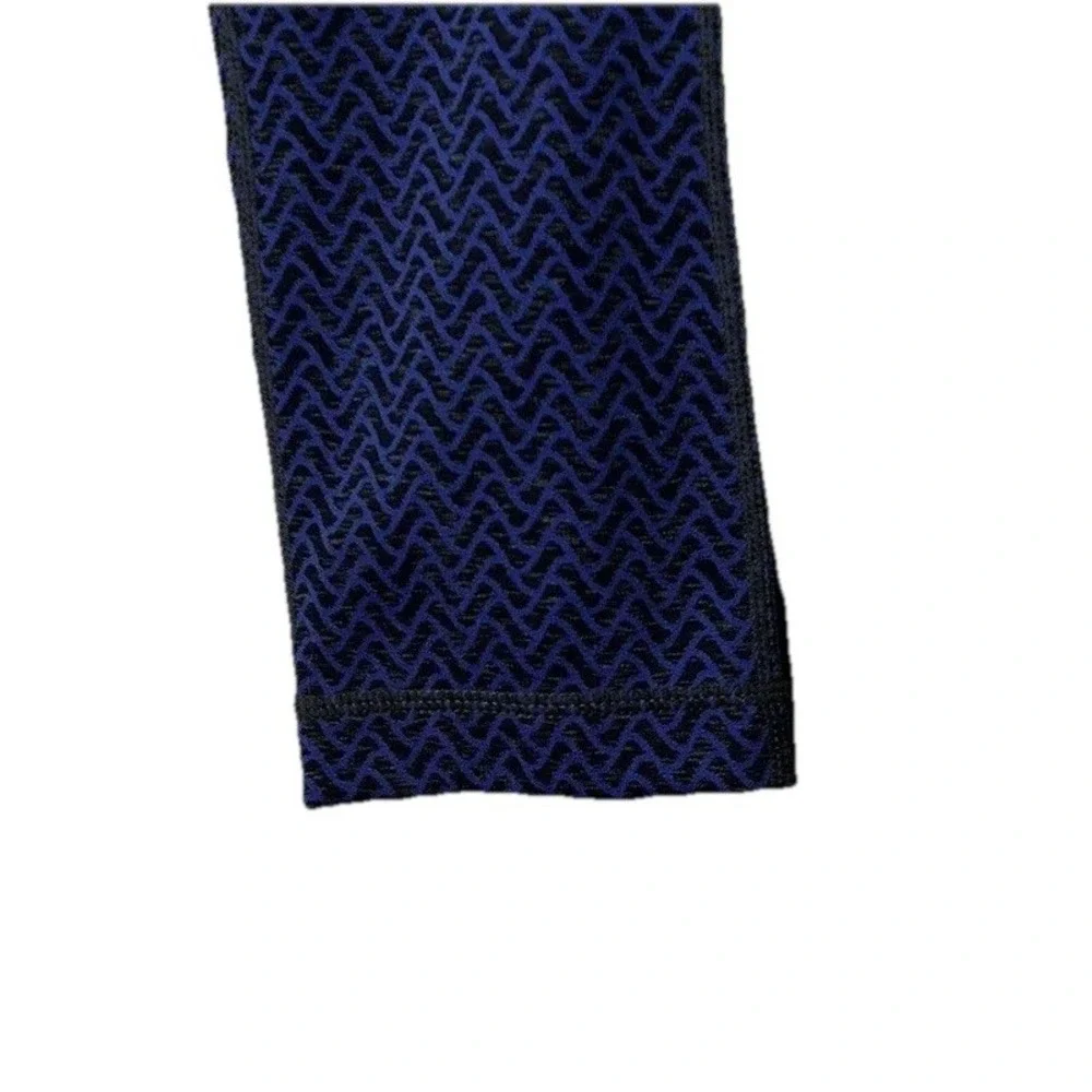 Kirkland Signature Ladies' Jacquard Active Tight Legging Size M‎ Blue